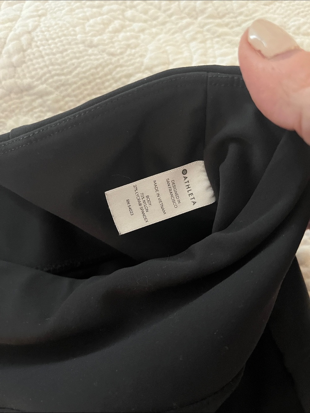 Athleta Black Leggings with Zipper Pockets in front S - Picture 5 of 9
